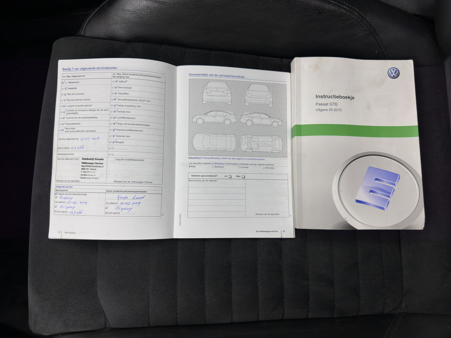 Volkswagen Passat Variant 1.4 TSI GTE Highline *PANO | LEATHER-MICROFIBRE | ADAPTIVE-CRUISE | FULL-LED | KEYLESS | CARPLAY | NAVI-FULLMAP | AMBIENT-LIGHT | PRIVACY-GLASS | SHIFT-PADDLES | 18''ALU | TOWBAR*
