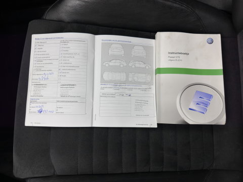 Volkswagen Passat Variant 1.4 TSI GTE Highline *PANO | LEATHER-MICROFIBRE | ADAPTIVE-CRUISE | FULL-LED | KEYLESS | CARPLAY | NAVI-FULLMAP | AMBIENT-LIGHT | PRIVACY-GLASS | SHIFT-PADDLES | 18''ALU | TOWBAR*
