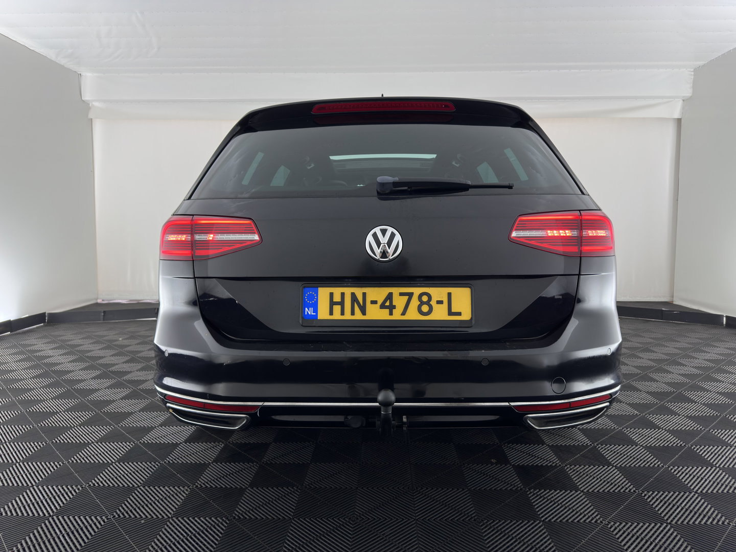 Volkswagen Passat Variant 1.4 TSI GTE Highline *PANO | LEATHER-MICROFIBRE | ADAPTIVE-CRUISE | FULL-LED | KEYLESS | CARPLAY | NAVI-FULLMAP | AMBIENT-LIGHT | PRIVACY-GLASS | SHIFT-PADDLES | 18''ALU | TOWBAR*