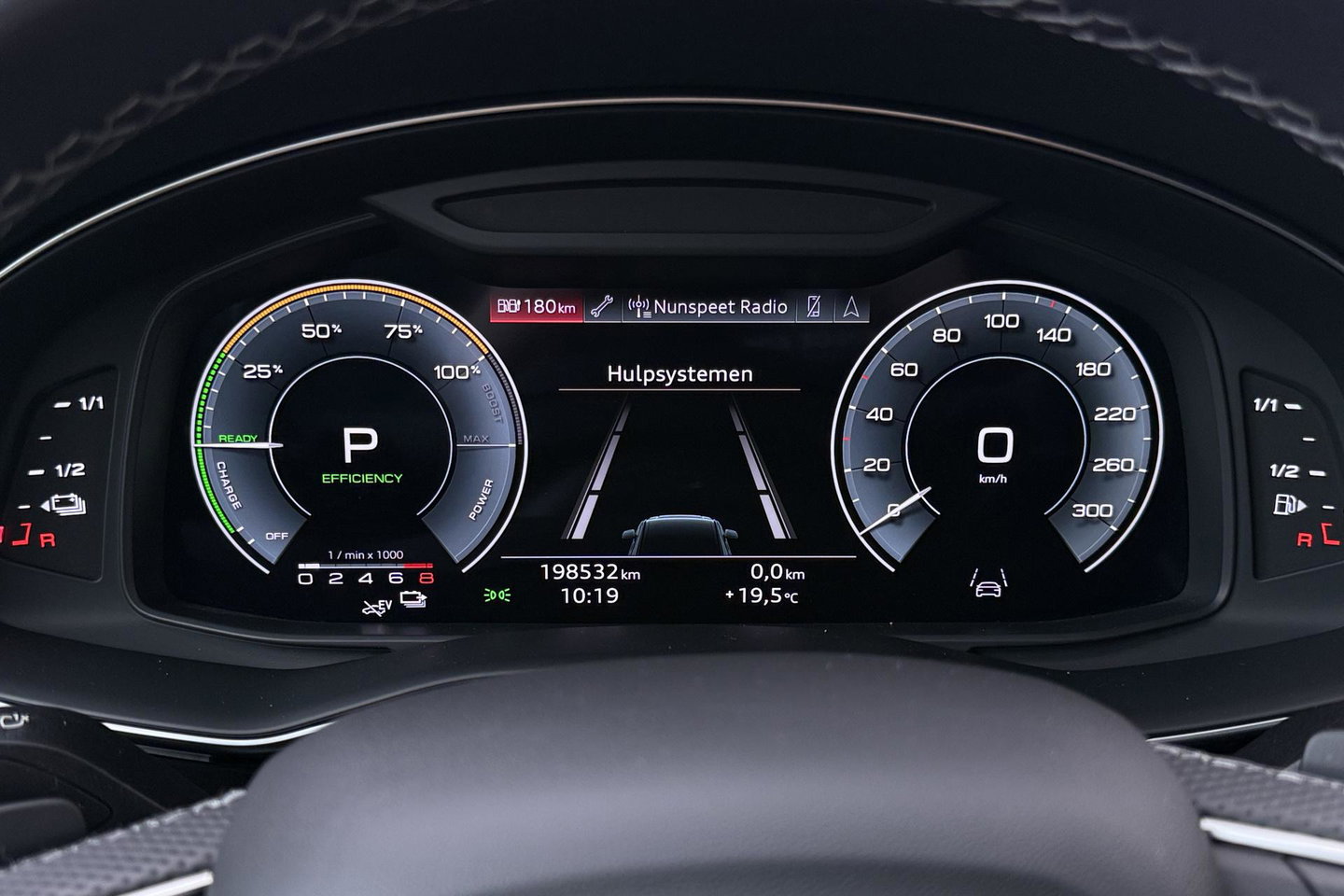 Audi Q7 60 TFSI e quattro Competition | Panoramadak | Luchtvering | Trekhaak | Massage+Ventilatie | Matrix LED | ACC | Camera | 21 Inch