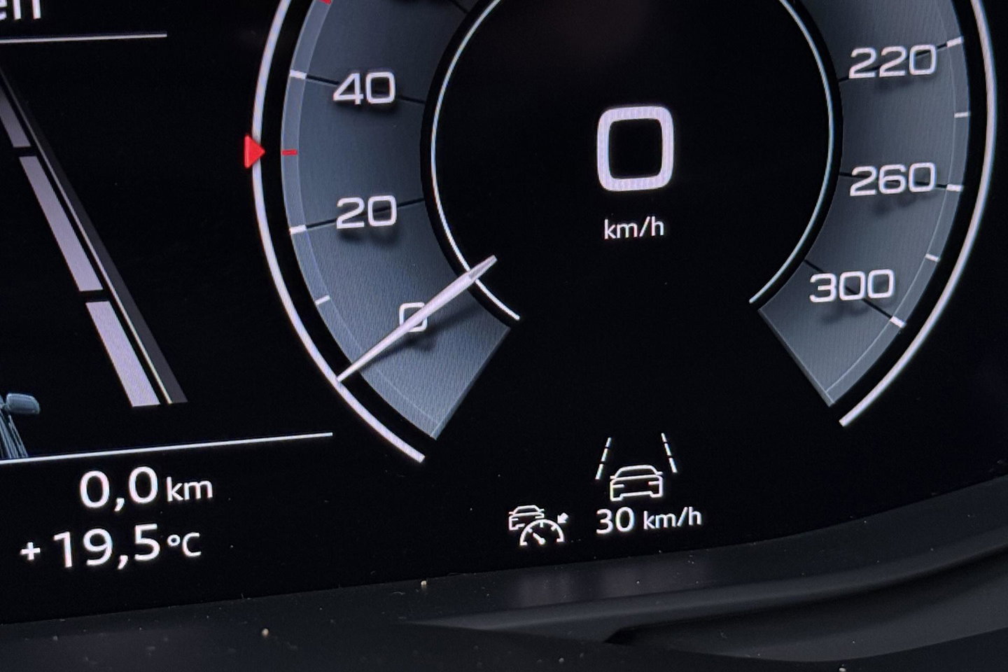 Audi Q7 60 TFSI e quattro Competition | Panoramadak | Luchtvering | Trekhaak | Massage+Ventilatie | Matrix LED | ACC | Camera | 21 Inch