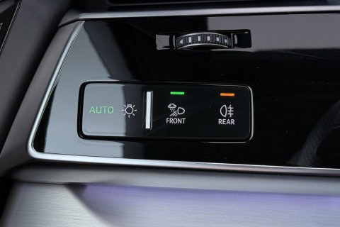 Audi Q7 60 TFSI e quattro Competition | Panoramadak | Luchtvering | Trekhaak | Massage+Ventilatie | Matrix LED | ACC | Camera | 21 Inch