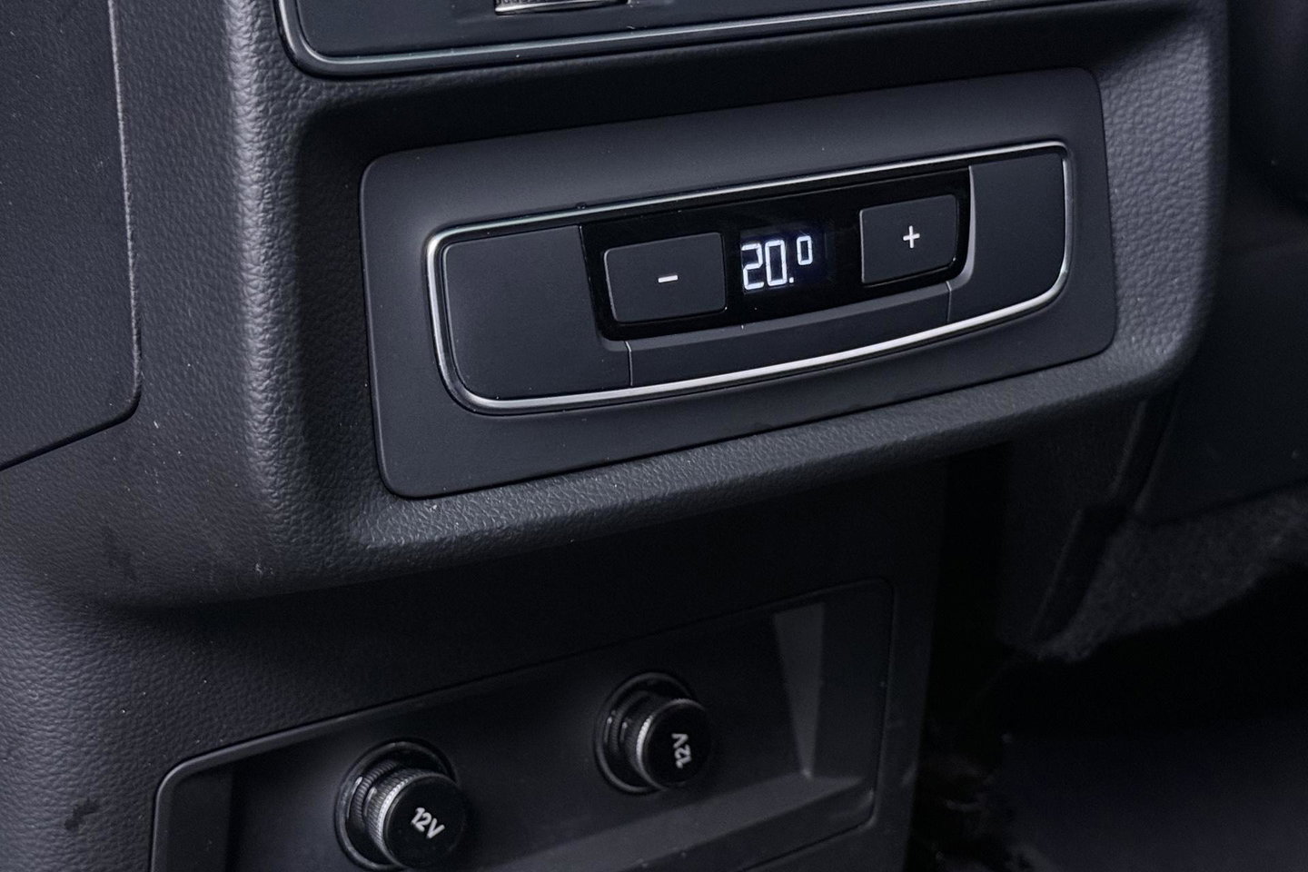 Audi Q7 60 TFSI e quattro Competition | Panoramadak | Luchtvering | Trekhaak | Massage+Ventilatie | Matrix LED | ACC | Camera | 21 Inch