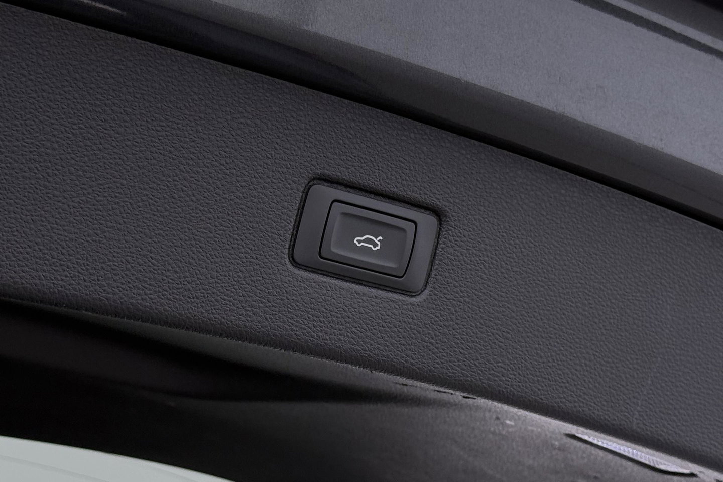 Audi Q7 60 TFSI e quattro Competition | Panoramadak | Luchtvering | Trekhaak | Massage+Ventilatie | Matrix LED | ACC | Camera | 21 Inch