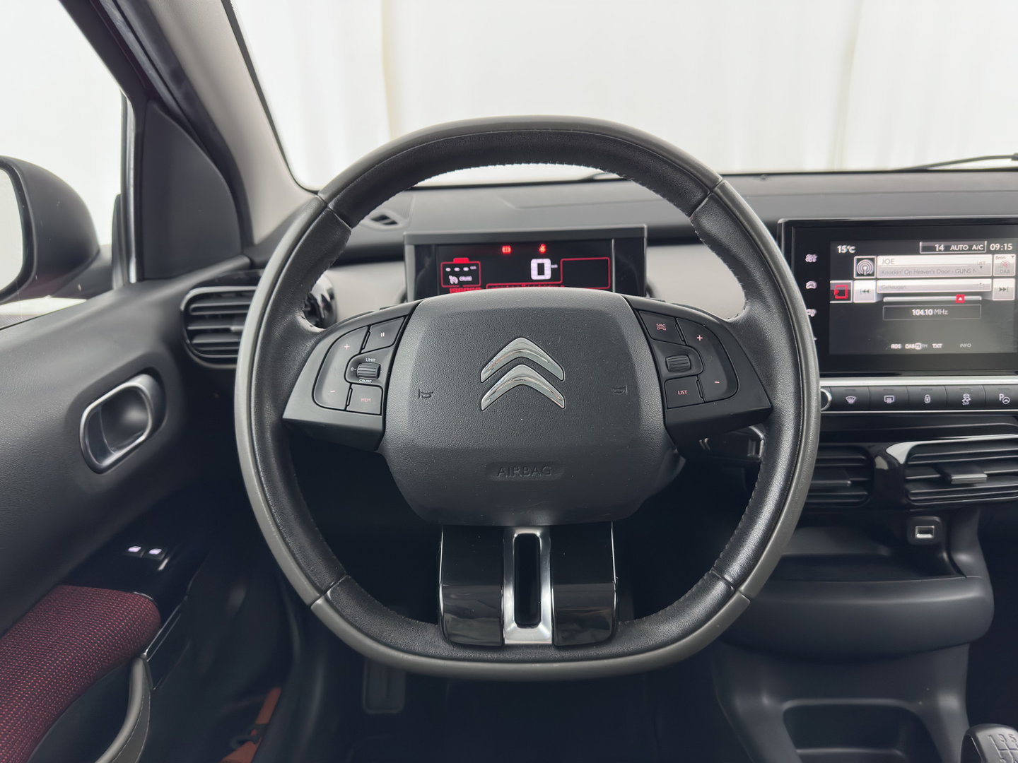 Citroën C4 Cactus 1.6 BlueHDi Business Plus *PANO | NAVI-FULLMAP | DIGI-COCKPIT | CAMERA | ECC | PRIVACY-GLASS | PDC | CRUISE | DAB+ | COMFORTSEATS | TOWBAR*