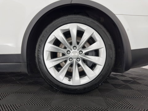 Tesla Model X 100D [3-Fase-17kW] Aut. *PANO | LEATHER | NAVI-FULLMAP | FULL-LED | AIRSUSPENSION | DIGI-COCKPIT | FASTLOADER | KEYLESS | DAB+ | HEATED-SPORTSEATS | TOWBAR | PRIVACY-GLASS | AUTOPILOT |  20"ALU*