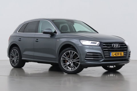 Audi Q5 55 TFSIe Quattro Competition | 360° Camera | Head-Up | Keyless | LED | Stoelverwarming V+A | Parkeerassistent | 19 Inch