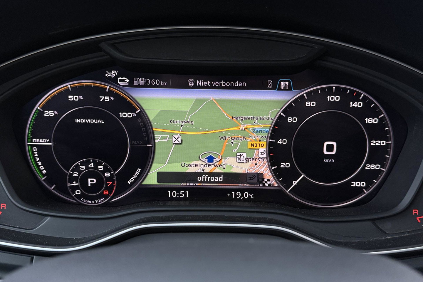 Audi Q5 55 TFSIe Quattro Competition | 360° Camera | Head-Up | Keyless | LED | Stoelverwarming V+A | Parkeerassistent | 19 Inch