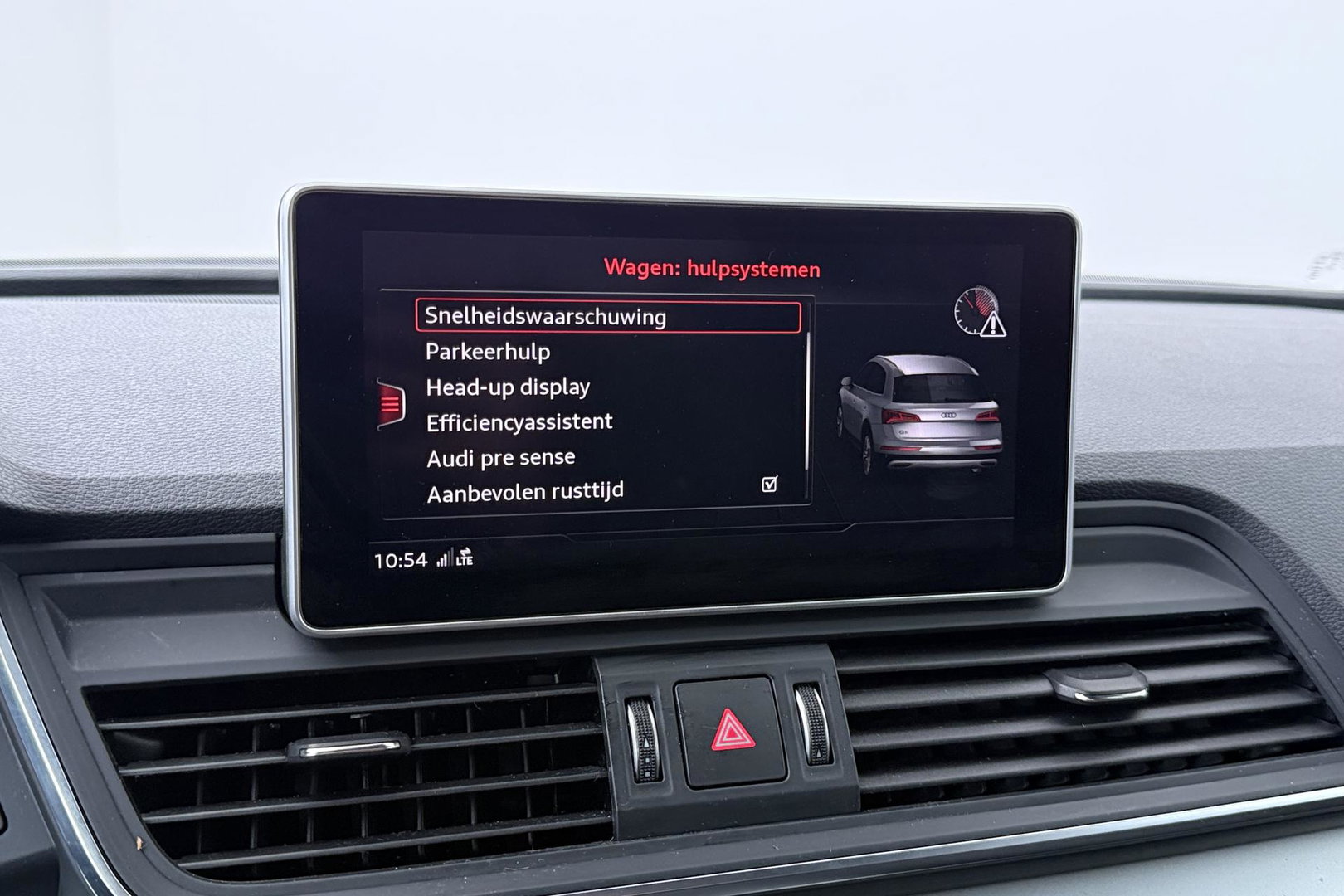 Audi Q5 55 TFSIe Quattro Competition | 360° Camera | Head-Up | Keyless | LED | Stoelverwarming V+A | Parkeerassistent | 19 Inch