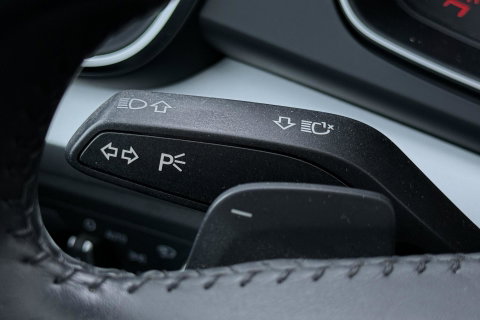 Audi Q5 55 TFSIe Quattro Competition | 360° Camera | Head-Up | Keyless | LED | Stoelverwarming V+A | Parkeerassistent | 19 Inch