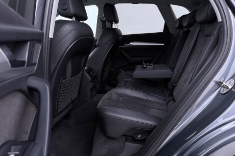 Audi Q5 55 TFSIe Quattro Competition | 360° Camera | Head-Up | Keyless | LED | Stoelverwarming V+A | Parkeerassistent | 19 Inch