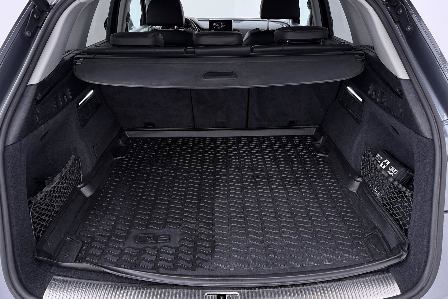 Audi Q5 55 TFSIe Quattro Competition | 360° Camera | Head-Up | Keyless | LED | Stoelverwarming V+A | Parkeerassistent | 19 Inch