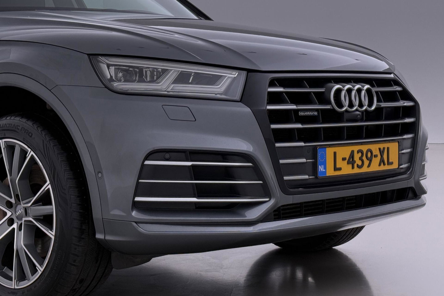 Audi Q5 55 TFSIe Quattro Competition | 360° Camera | Head-Up | Keyless | LED | Stoelverwarming V+A | Parkeerassistent | 19 Inch
