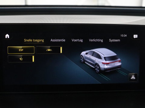 Mercedes-Benz EQC 400 4MATIC AMG Line 80 kWh | SOH 95.8% | Panoramadak | Trekhaak | Camera | Sfeerverlichting | Climate control | Half Leder | Stoelverwarming |