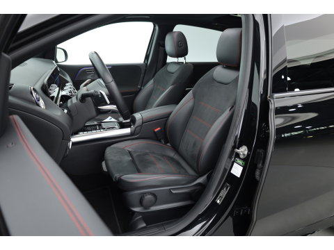 Mercedes-Benz B-Klasse 250 e AMG Line | Rijklaar! | Pano | 360cam | Afn. Trekhaak | SOH 93% | Night-pakket | Apple CarPlay | Stoelverw. | Navi