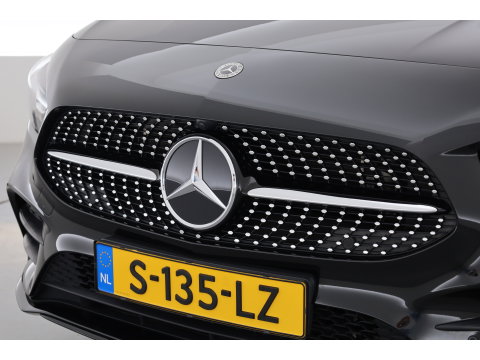 Mercedes-Benz B-Klasse 250 e AMG Line | Rijklaar! | Pano | 360cam | Afn. Trekhaak | SOH 93% | Night-pakket | Apple CarPlay | Stoelverw. | Navi