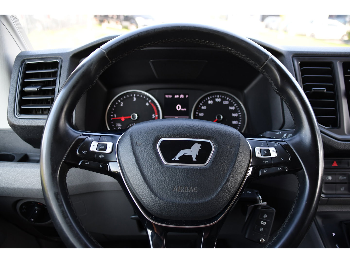 MAN TGE 3.180 35 2.0 L3H3 4x4 PB Edition Cruise, Camera, Carplay, 177pk, Clima, Automaat, Trekhaak, Sensoren, Geveerde stoel, Uniek!