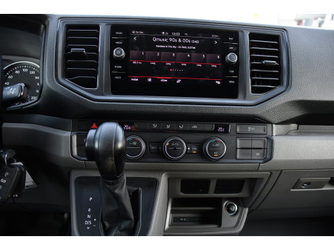 MAN TGE 3.180 35 2.0 L3H3 4x4 PB Edition Cruise, Camera, Carplay, 177pk, Clima, Automaat, Trekhaak, Sensoren, Geveerde stoel, Uniek!