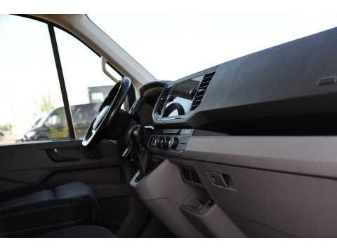 MAN TGE 3.180 35 2.0 L3H3 4x4 PB Edition Cruise, Camera, Carplay, 177pk, Clima, Automaat, Trekhaak, Sensoren, Geveerde stoel, Uniek!