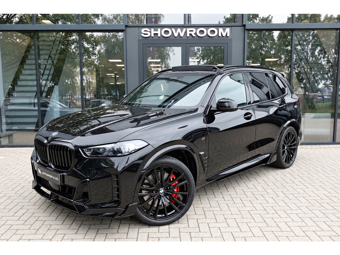 BMW X5 XDrive50e PANO KEYLESS SKYLOUNGE URBAN
