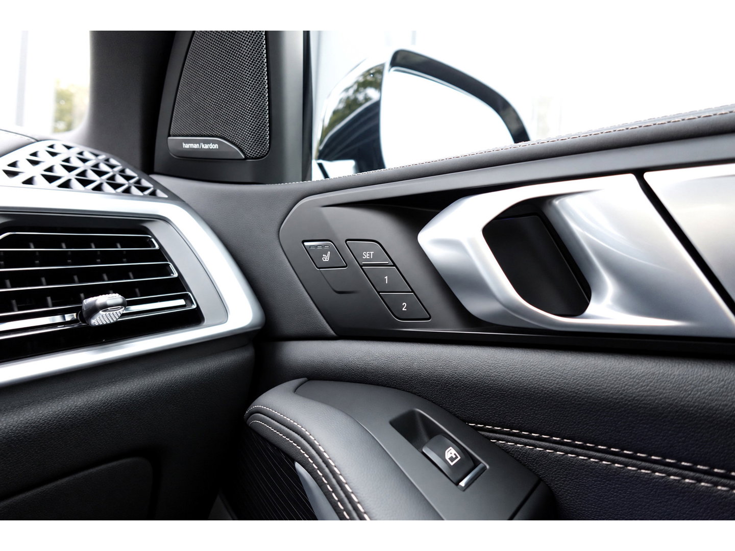 BMW X5 XDrive50e PANO KEYLESS SKYLOUNGE URBAN