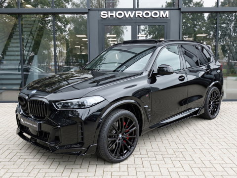 BMW X5 XDrive50e PANO KEYLESS SKYLOUNGE URBAN