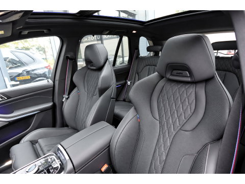 BMW X5 XDrive50e PANO KEYLESS SKYLOUNGE URBAN