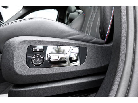 BMW X5 XDrive50e PANO KEYLESS SKYLOUNGE URBAN