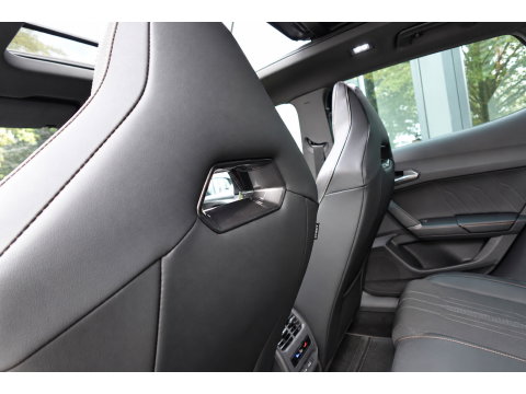 CUPRA Formentor 1.4 e-Hybrid VZ PANO CAM KEYLESS