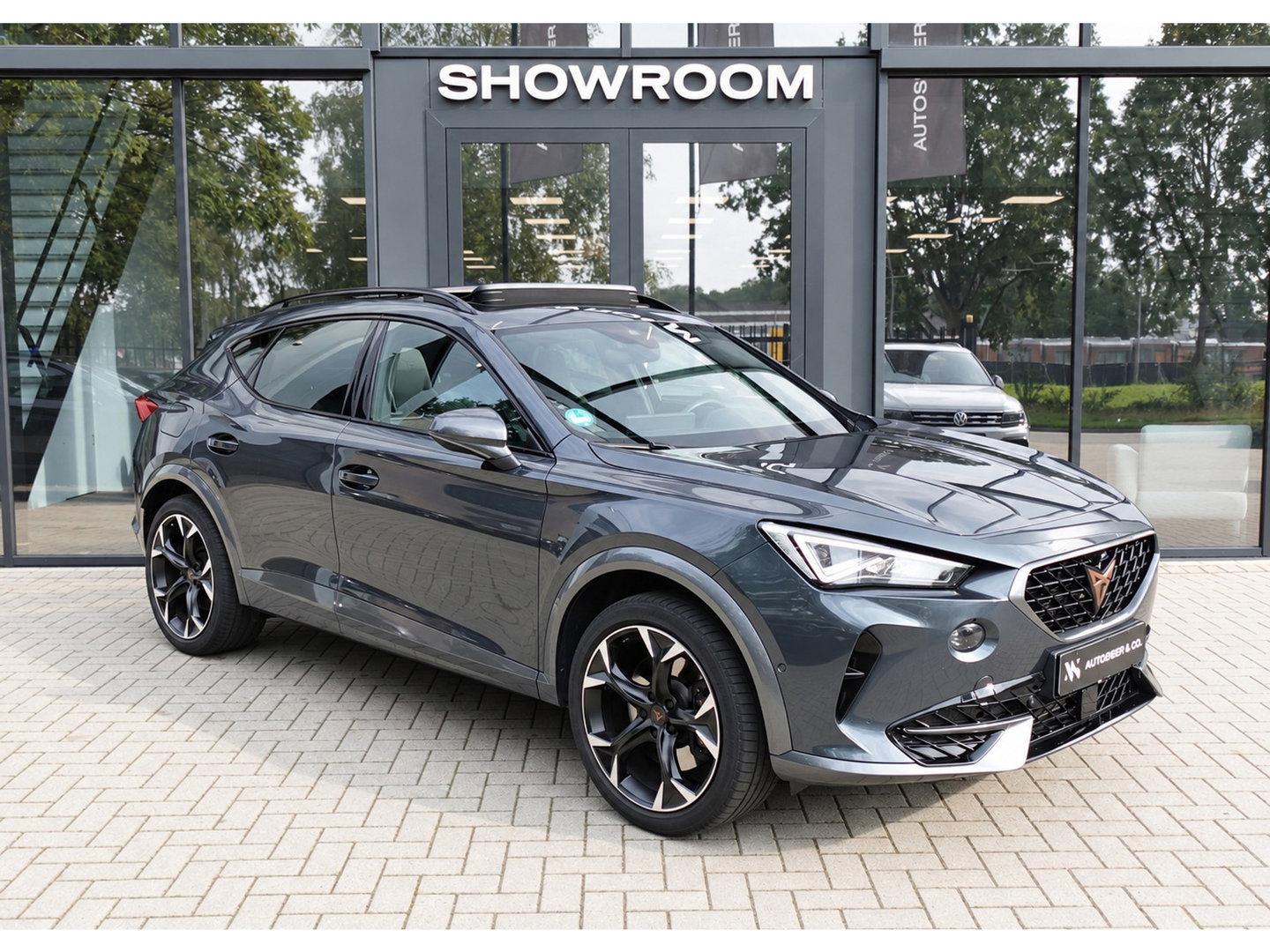 CUPRA Formentor 1.4 e-Hybrid VZ PANO CAM KEYLESS