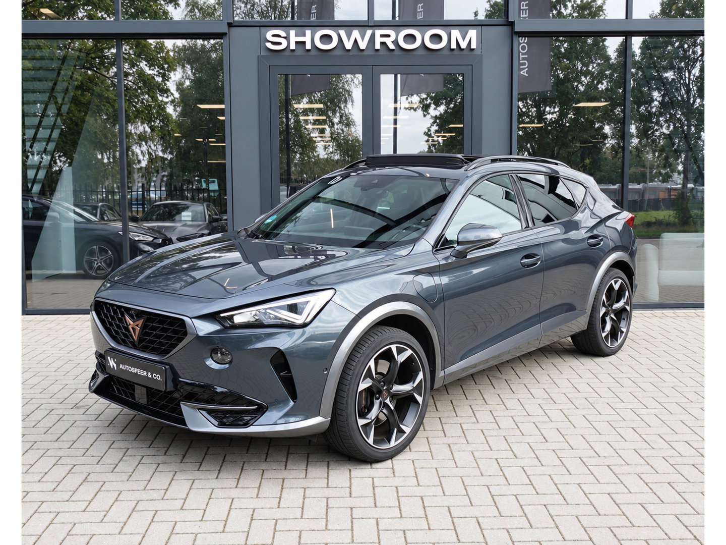 CUPRA Formentor 1.4 e-Hybrid VZ PANO CAM KEYLESS