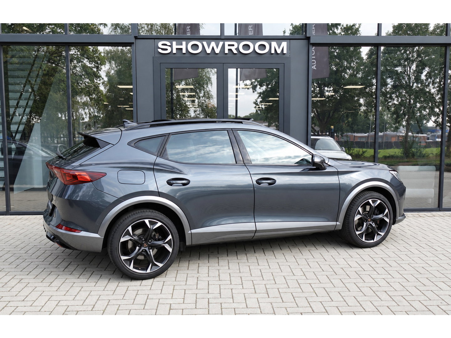 CUPRA Formentor 1.4 e-Hybrid VZ PANO CAM KEYLESS
