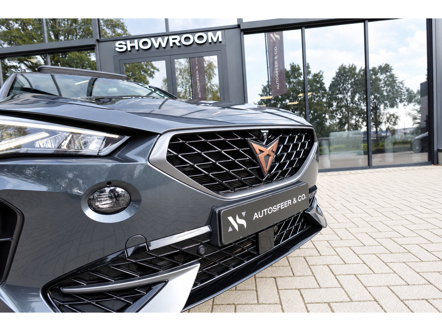 CUPRA Formentor 1.4 e-Hybrid VZ PANO CAM KEYLESS