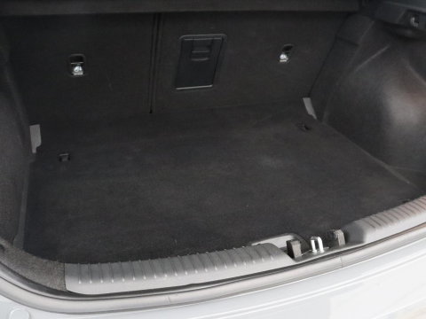 Hyundai i30 1.5 T-GDi MHEV N Line | Leder/Alcantara | Adaptive cruise | Camera | Park assist | Carplay | Climate control | Dodehoek detectie | Navigatie | Memory |
