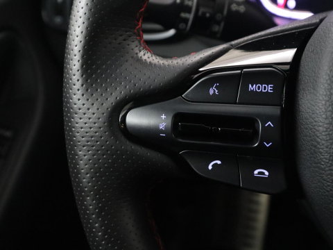 Hyundai i30 1.5 T-GDi MHEV N Line | Leder/Alcantara | Adaptive cruise | Camera | Park assist | Carplay | Climate control | Dodehoek detectie | Navigatie | Memory |