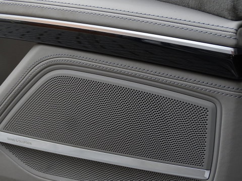 Audi A8 60 TFSie 462PK S-Line / B&O / TV's / softclose / massage / 360°