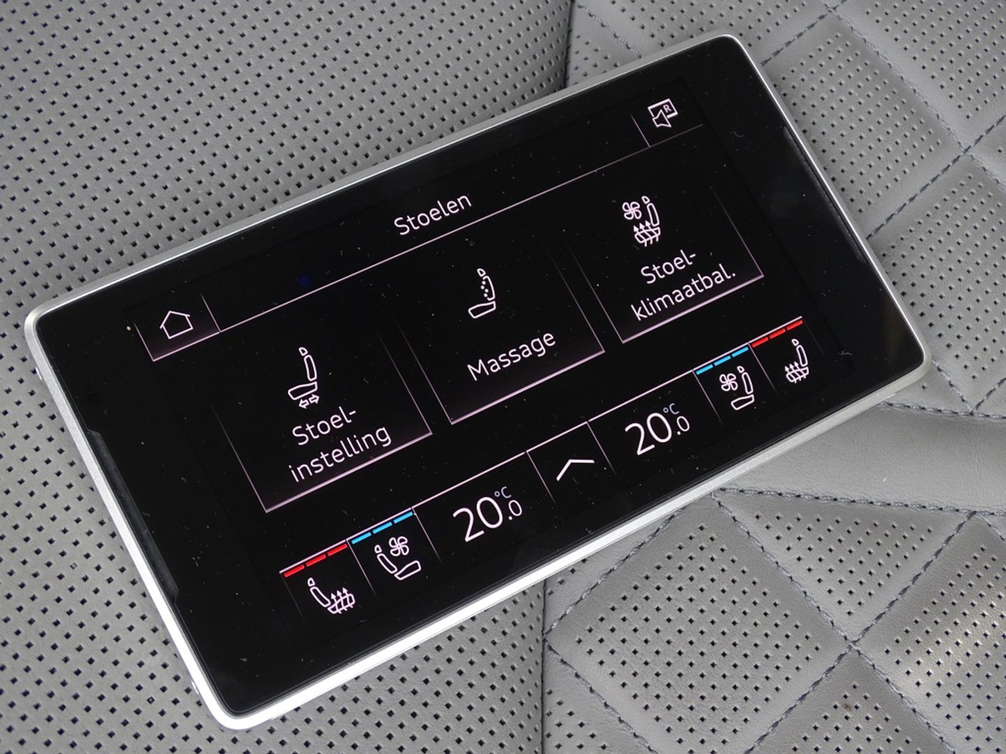 Audi A8 60 TFSie 462PK S-Line / B&O / TV's / softclose / massage / 360°