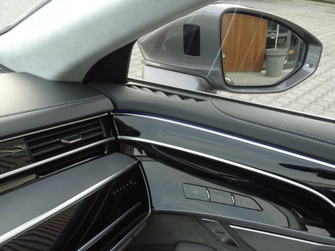 Audi A8 60 TFSie 462PK S-Line / B&O / TV's / softclose / massage / 360°