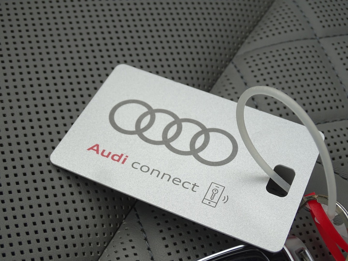 Audi A8 60 TFSie 462PK S-Line / B&O / TV's / softclose / massage / 360°
