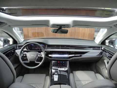 Audi A8 60 TFSie 462PK S-Line / B&O / TV's / softclose / massage / 360°