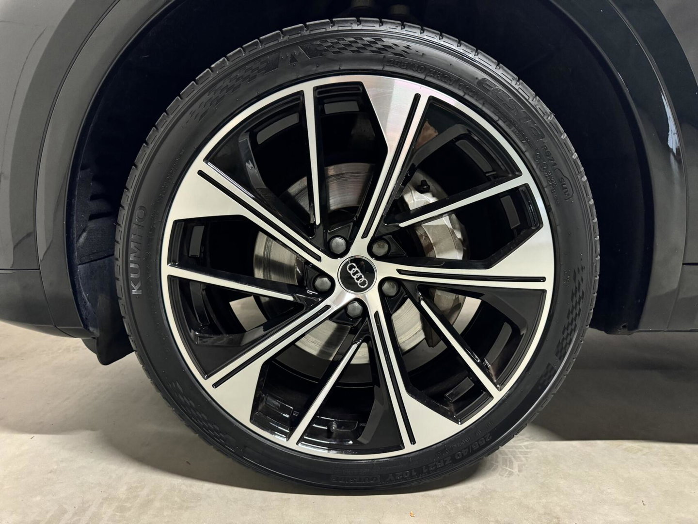 Audi Q5 50 TFSIe Quattro Black Edition S-Line Pano Luchtvering