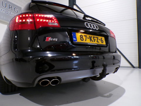 Audi S6 Avant 5.2 FSI S6 Schuifdak Trekhaak Xenon Leer Memory Bose RS-Stoelen Camera Bluetooth Navigatie "Uniek mooie staat"
