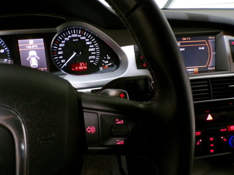Audi S6 Avant 5.2 FSI S6 Schuifdak Trekhaak Xenon Leer Memory Bose RS-Stoelen Camera Bluetooth Navigatie "Uniek mooie staat"