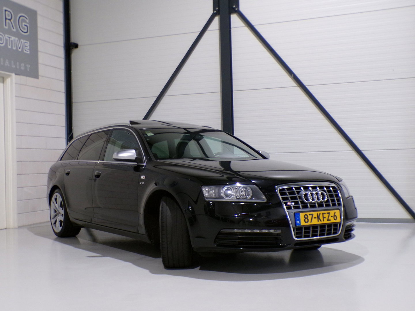 Audi S6 Avant 5.2 FSI S6 Schuifdak Trekhaak Xenon Leer Memory Bose RS-Stoelen Camera Bluetooth Navigatie "Uniek mooie staat"