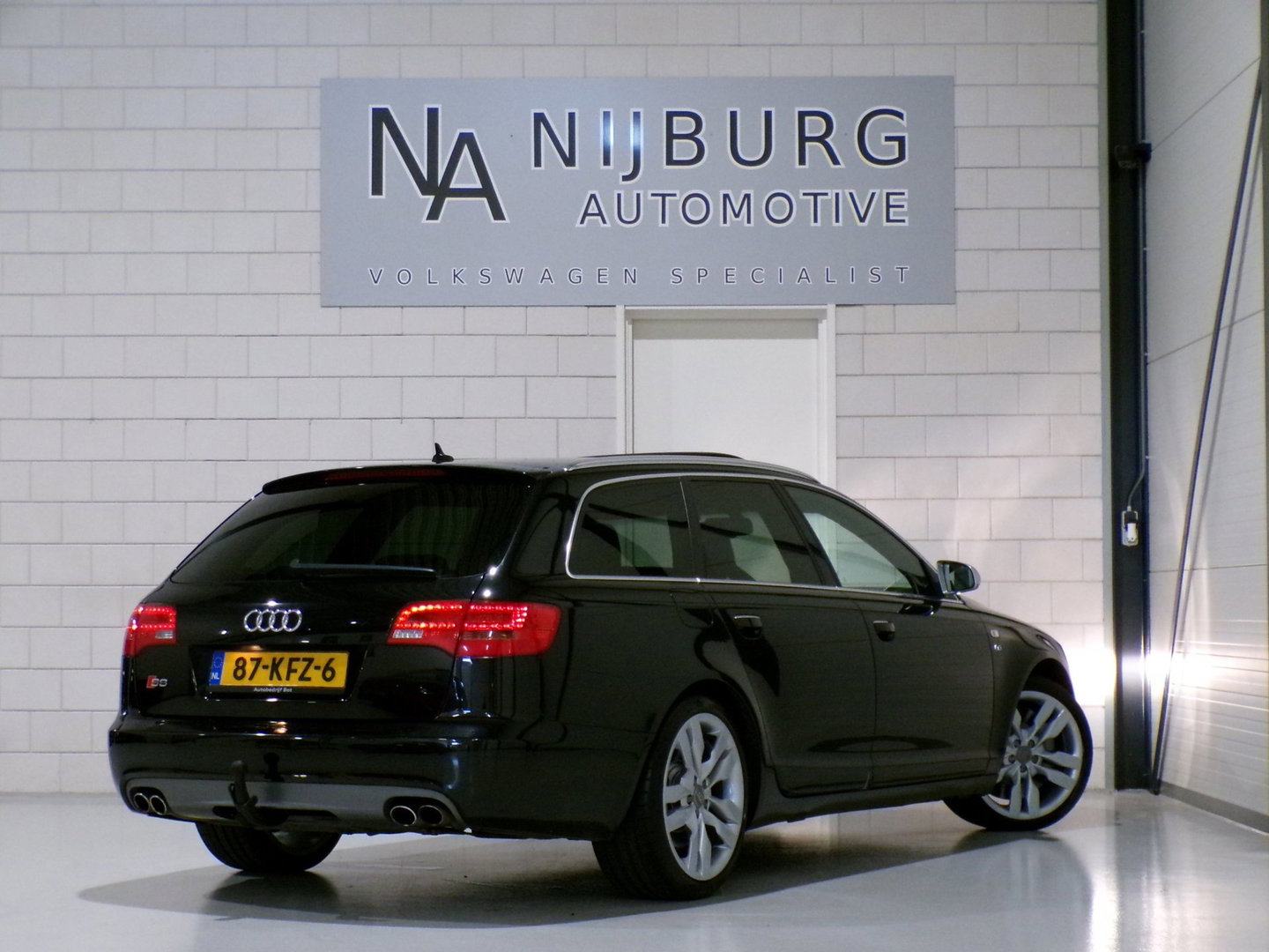 Audi S6 Avant 5.2 FSI S6 Schuifdak Trekhaak Xenon Leer Memory Bose RS-Stoelen Camera Bluetooth Navigatie "Uniek mooie staat"