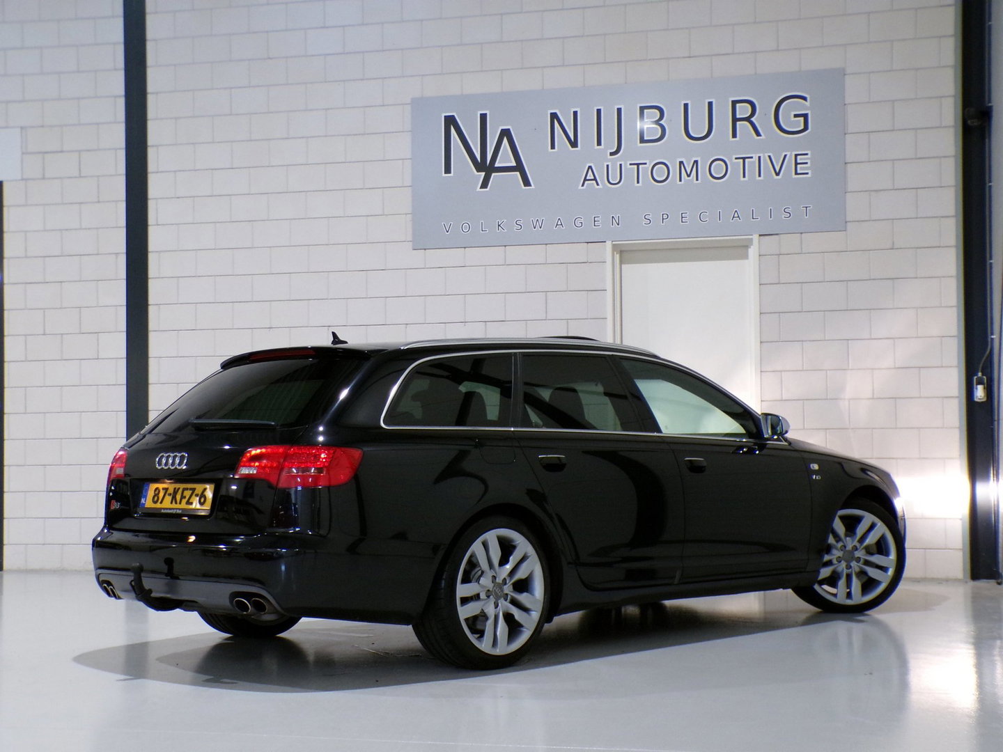 Audi S6 Avant 5.2 FSI S6 Schuifdak Trekhaak Xenon Leer Memory Bose RS-Stoelen Camera Bluetooth Navigatie "Uniek mooie staat"