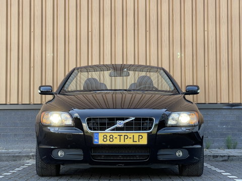 Volvo C70 Convertible 2.4i Summum | 5 Cilinder! | 18'' Lichtmetaal | Cruise Control | Xenon | Airconditioning | 2de eigenaar |