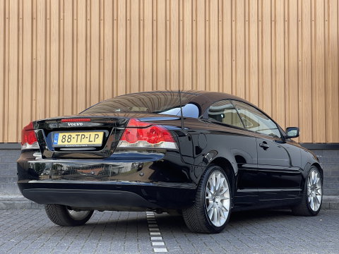 Volvo C70 Convertible 2.4i Summum | 5 Cilinder! | 18'' Lichtmetaal | Cruise Control | Xenon | Airconditioning | 2de eigenaar |