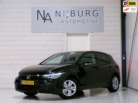 Volkswagen Golf 1.5 TSI Style Apple-Carplay Stoelverwarming Parkeersensoren Android-Auto Bluetooth Navigatie Adaptive-cruise DAB+