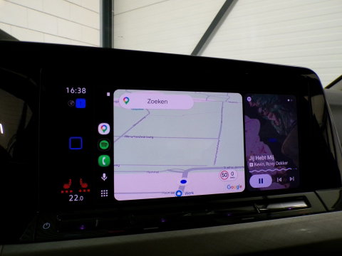 Volkswagen Golf 1.5 TSI Style Apple-Carplay Stoelverwarming Parkeersensoren Android-Auto Bluetooth Navigatie Adaptive-cruise DAB+